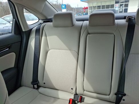 Used 2022 Honda Civic Touring image 18