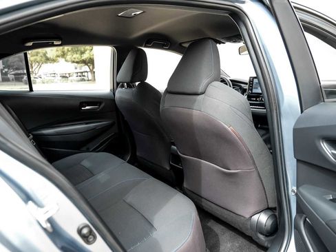 Used 2020 Toyota Corolla SE image 32