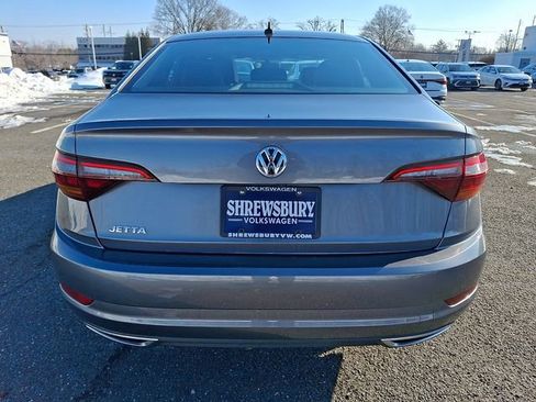 Used 2019 Volkswagen Jetta R-Line image 5