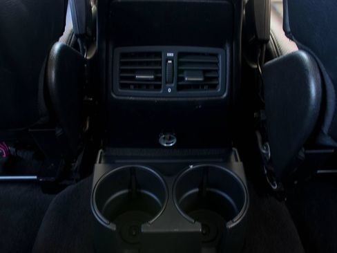 Used 2012 Mercedes-Benz G 550 image 40