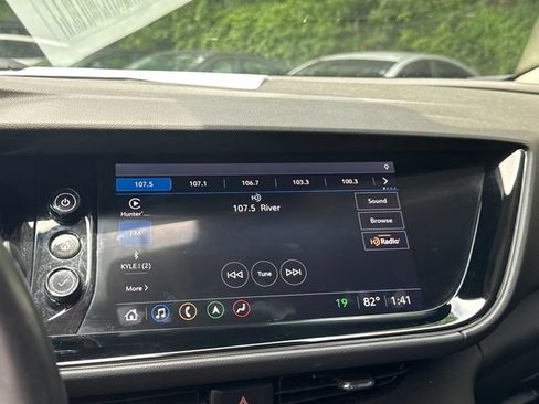 Used 2021 Buick Envision Avenir w/ Technology Package II FWD image 19