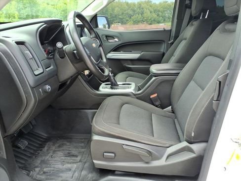 Used 2022 Chevrolet Colorado LT w/ Fleet Safety Package RWD image 21