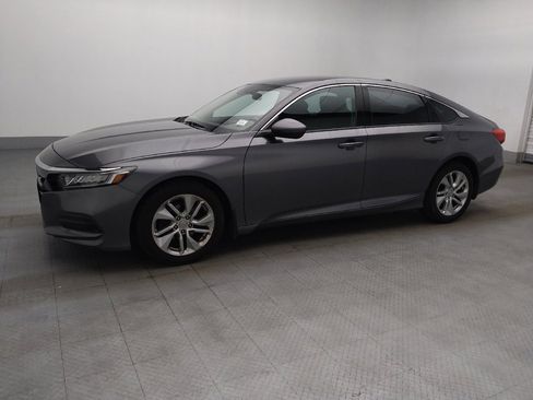 Used 2018 Honda Accord LX image 2