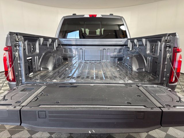 Certified 2025 Ford F150 Platinum w/ Equipment Group 702A High AWD/4WD image 21