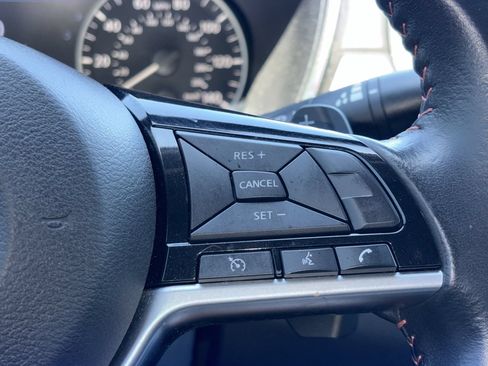 Used 2023 Nissan Altima 2.5 SR FWD image 18