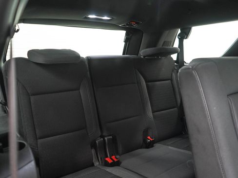 Used 2021 GMC Yukon SLE AWD/4WD image 13