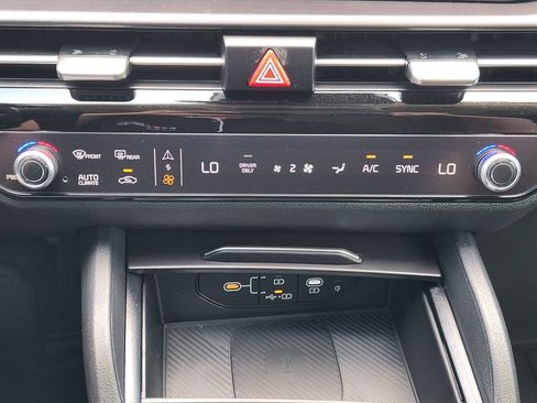 New 2026 Kia Sportage SX Prestige AWD/4WD image 16