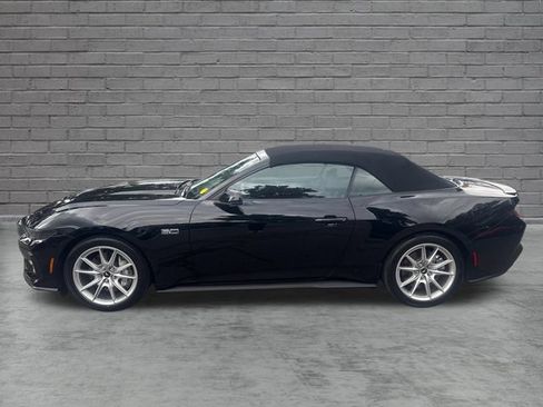 Used 2025 Ford Mustang GT Premium RWD image 4