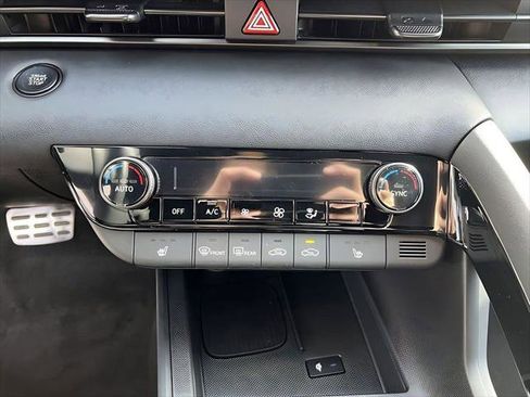 New 2026 Hyundai Venue SEL image 20