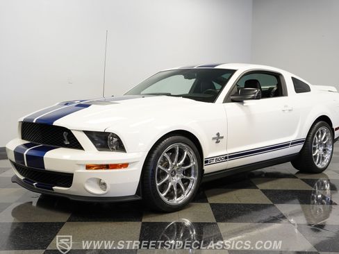 Used 2008 Ford Mustang Shelby GT500 RWD image 6