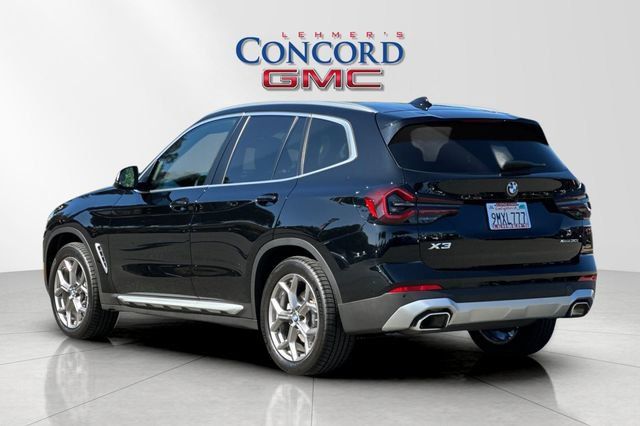 Used 2022 BMW X3 xDrive30i w/ Convenience Package AWD/4WD image 6