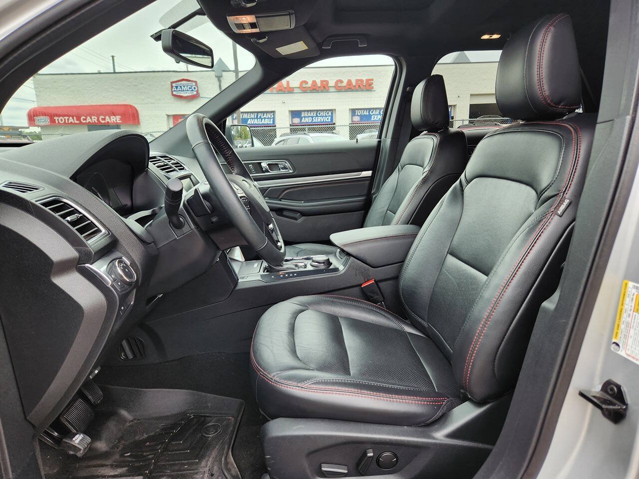 Used 2019 Ford Explorer Sport AWD/4WD image 12