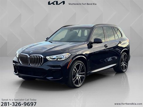 Used 2022 BMW X5 sDrive40i w/ M Sport Package image 1