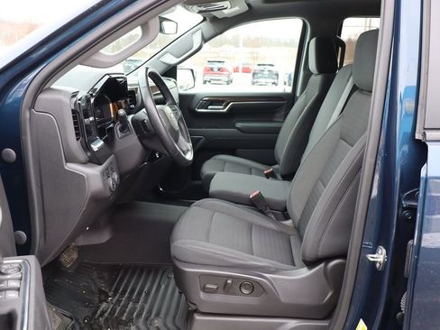 Used 2023 Chevrolet Silverado 1500 LT image 24