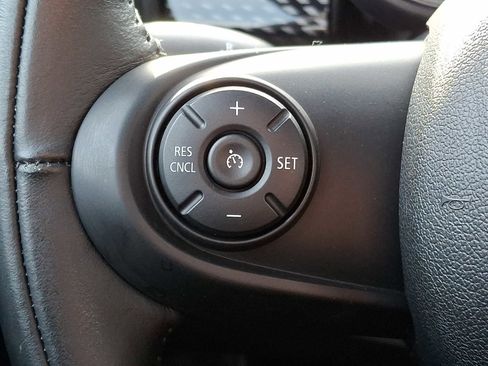 Used 2016 MINI Cooper S image 17