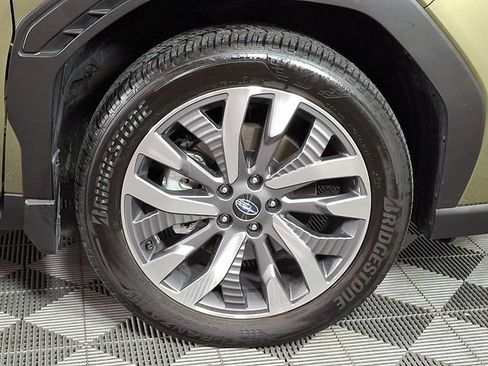 Certified 2025 Subaru Forester Touring AWD/4WD image 11