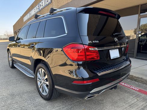 Used 2014 Mercedes-Benz GL 450 4MATIC image 3