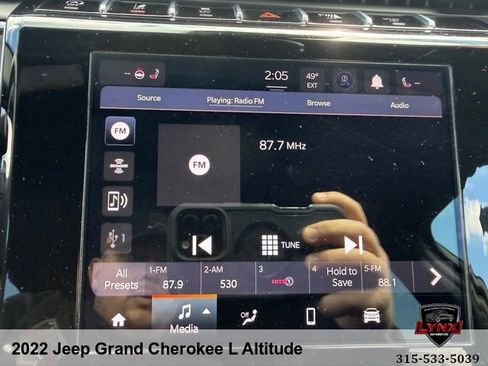 Used 2022 Jeep Grand Cherokee L Laredo AWD/4WD image 17