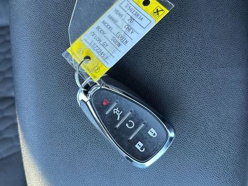 Used 2020 Chevrolet Equinox LT image 33