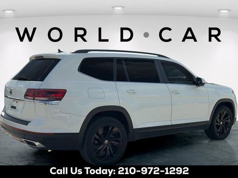 Used 2022 Volkswagen Atlas SE w/ Panoramic Sunroof Package FWD image 7