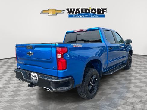 Used 2024 Chevrolet Silverado 1500 LT Trail Boss w/ Convenience Package II AWD/4WD image 6