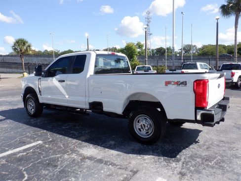 Used 2024 Ford F250 XL w/ FX4 Off-Road Package AWD/4WD image 10