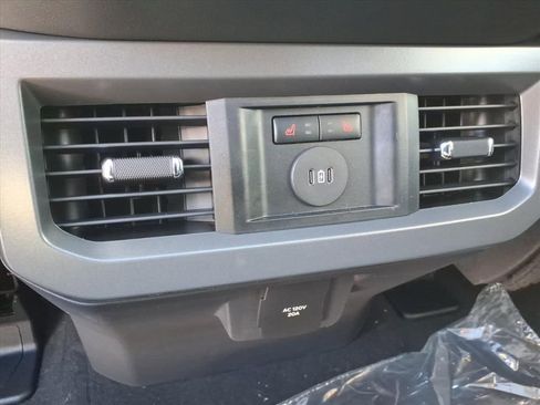 New 2026 Ford F250 Lariat w/ Lariat Premium Package image 16