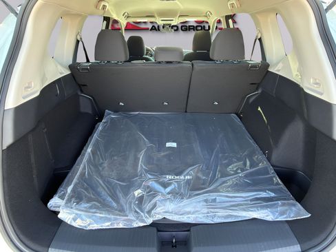 Used 2026 Nissan Rogue S FWD image 64