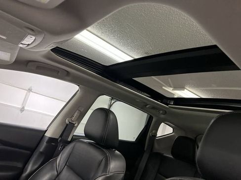 Used 2019 Nissan Murano Platinum FWD image 19