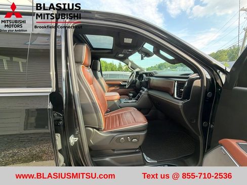 Used 2025 GMC Sierra 1500 Denali Ultimate AWD/4WD image 51