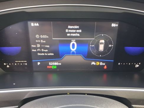 Used 2022 Volkswagen Tiguan SE w/ Panoramic Sunroof Package FWD image 19