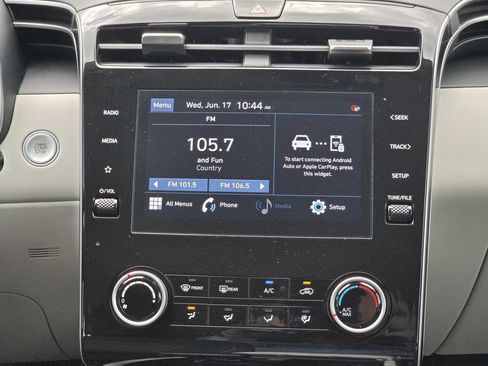 Used 2022 Hyundai Tucson SEL FWD image 11