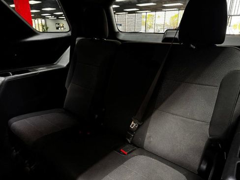 Used 2022 Chevrolet Traverse LT image 47