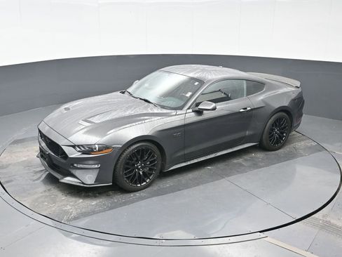 Used 2019 Ford Mustang GT image 17