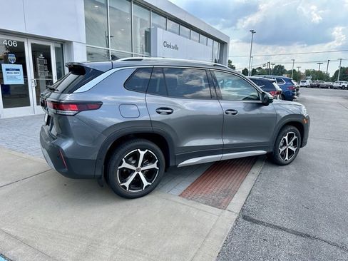 New 2025 Volkswagen Tiguan SE image 7