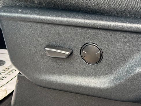 Used 2026 Ford F250 XLT w/ FX4 Off-Road Package image 24