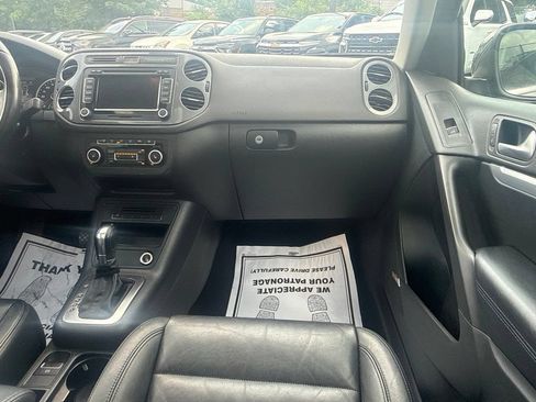 Used 2012 Volkswagen Tiguan S AWD/4WD image 21
