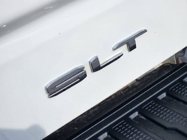 Used 2025 GMC Sierra 1500 SLT RWD image 12