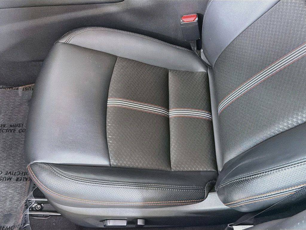 Used 2025 Nissan Altima 2.5 SR AWD/4WD image 18
