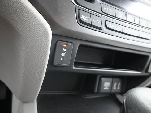 Used 2016 Honda Pilot EX-L image 12