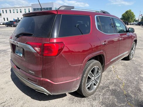 Used 2017 GMC Acadia Denali w/ Technology Package AWD/4WD image 3