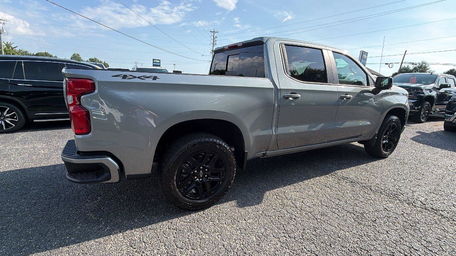 New 2026 Chevrolet Silverado 1500 RST w/ RST All Star Premium Package AWD/4WD image 8