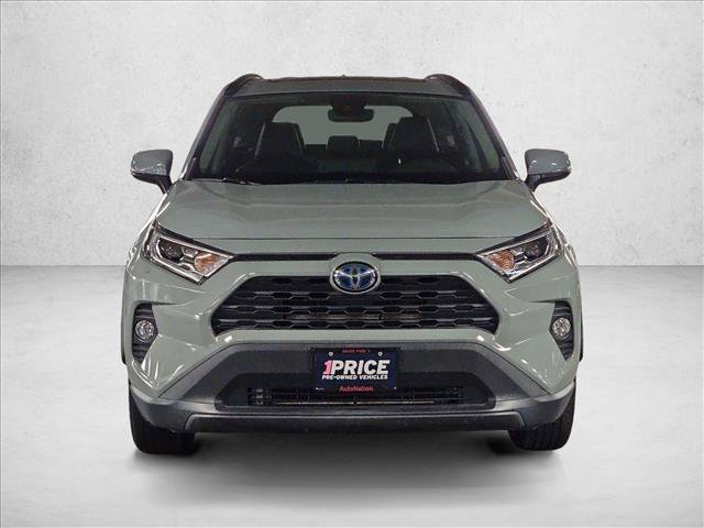 Used 2021 Toyota RAV4 XLE w/ Convenience Package AWD/4WD image 2