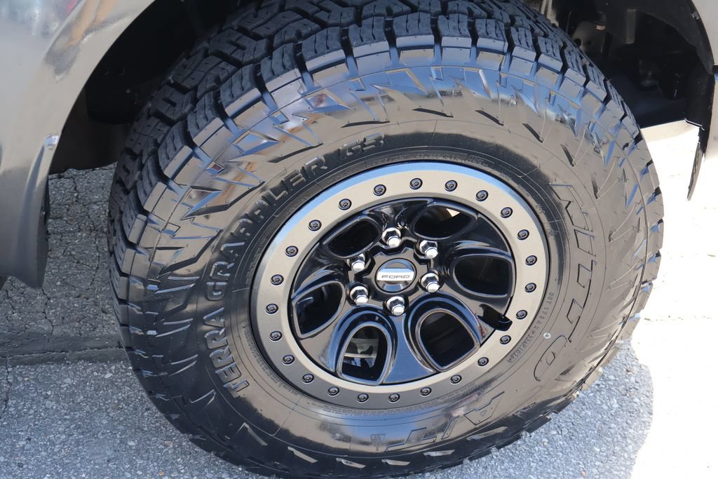 Used 2022 Ford F150 Raptor w/ Equipment Group 801A High AWD/4WD image 30