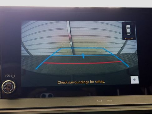 Used 2024 Toyota Prius LE image 16