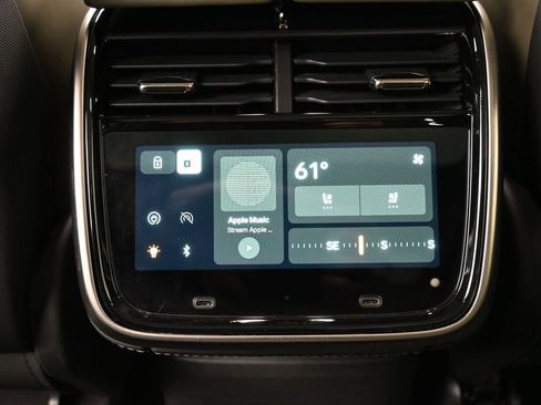 Used 2024 Rivian R1S Adventure AWD/4WD image 21