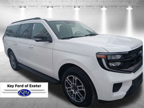 New 2026 Ford Expedition Max Active image 2