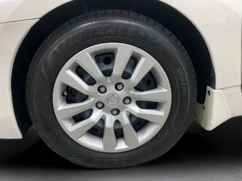Used 2013 Nissan Altima 2.5 S FWD image 28