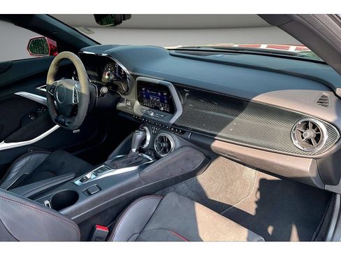Used 2019 Chevrolet Camaro ZL1 RWD image 41