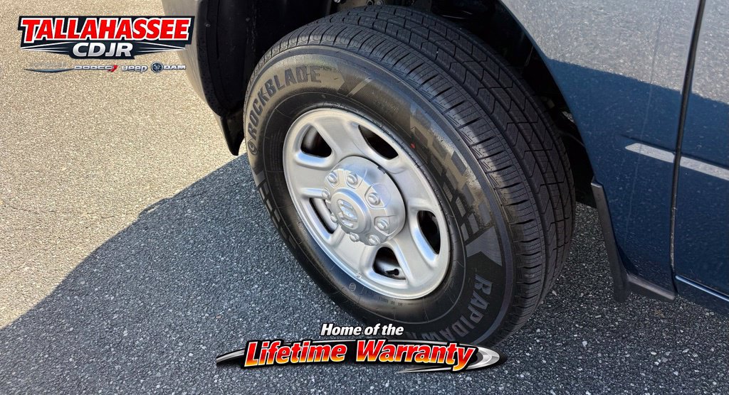 Used 2024 RAM 3500 Tradesman w/ Safety Group AWD/4WD image 13